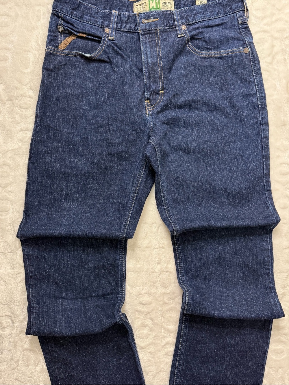 ARIAT M1 LEGACY MEN’S 33x30 STRAIGHT LEG JEAN’S